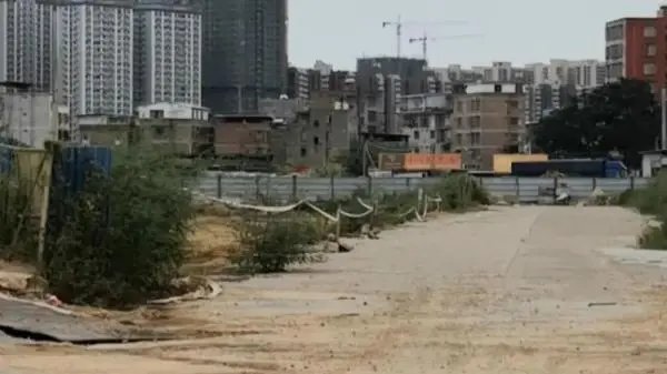 南宁:孩童结伴进工地,2人不幸溺亡!施工方有一定的责任吗?