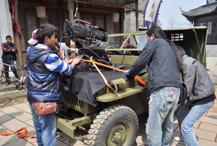 花絮是什么意思啊