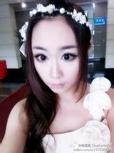 百里挑一里和周楠，杨雨微一起的那个1号女嘉宾叫什么？经常作诗的，被谁牵走的啊？