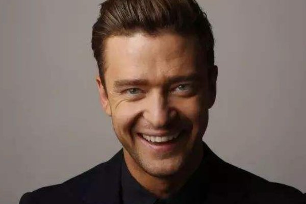 女子朋友圈说“拜拜”，前男友一看立刻报警，这是怎么了？