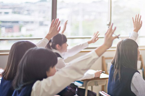 瓜棚破小雪小丹的处主要讲了什么