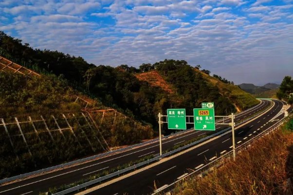 广佛高速免费路段起点终点