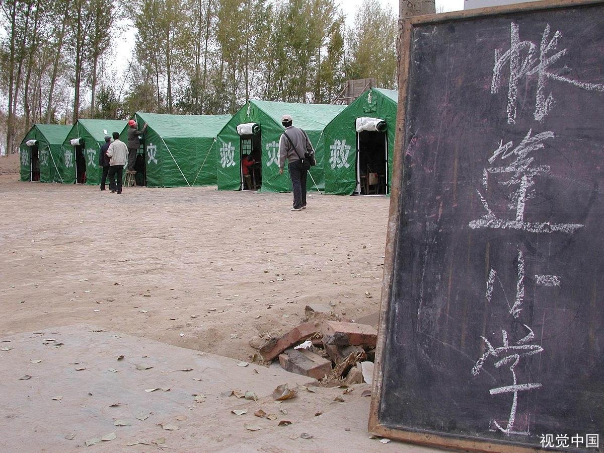 银川救援队用皮卡载装备支援山西在收费站被拦,此事背后有何隐情?