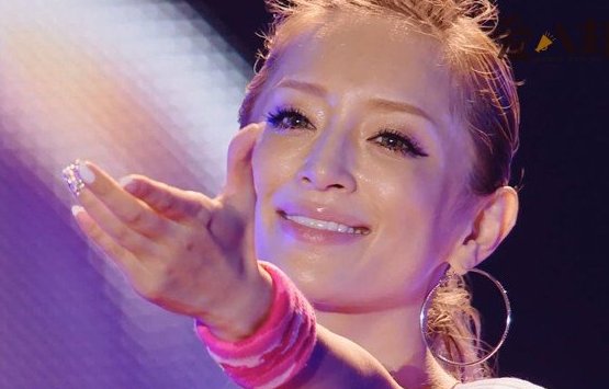 滨崎步耳朵为何突然失聪