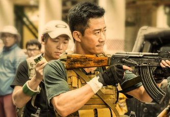 吴京的电影《战狼1》和《战狼2》哪个更好看？