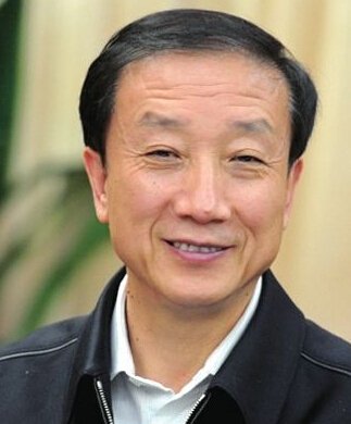 牛有成的人物履历