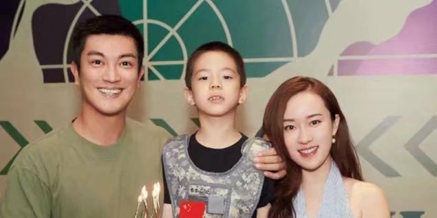 杜江删二胎代孕评论避谈神秘女儿，究竟是为何