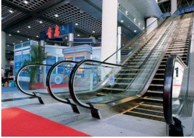 自动扶梯有哪些主要参数？