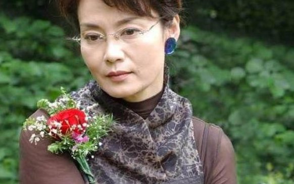 潘虹主演的电视剧都有哪些