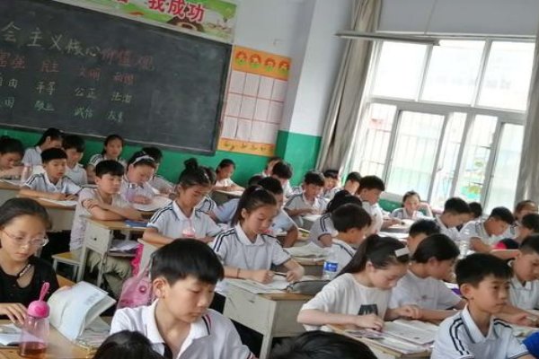 游龙戏凤正确解释