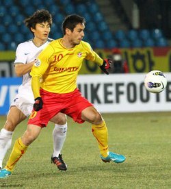 尤万西奇的个人简介