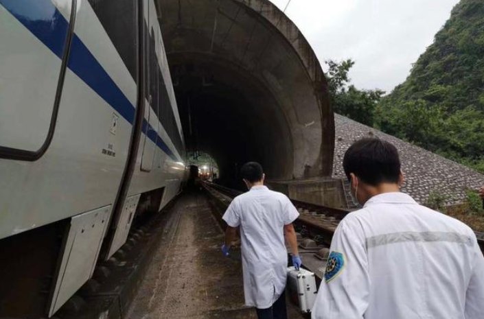 台铁脱轨列车行车记录仪已找到，对事故调查有何帮助？
