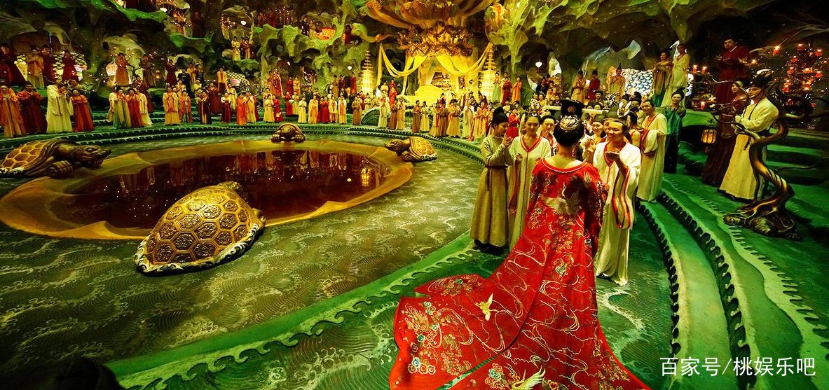 《妖猫传》中，皇帝杀死杨玉环的时候，为什么要骗杨玉环？