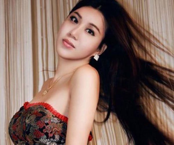 莫露露的么么哒好污 歌手竟然是这个样子的