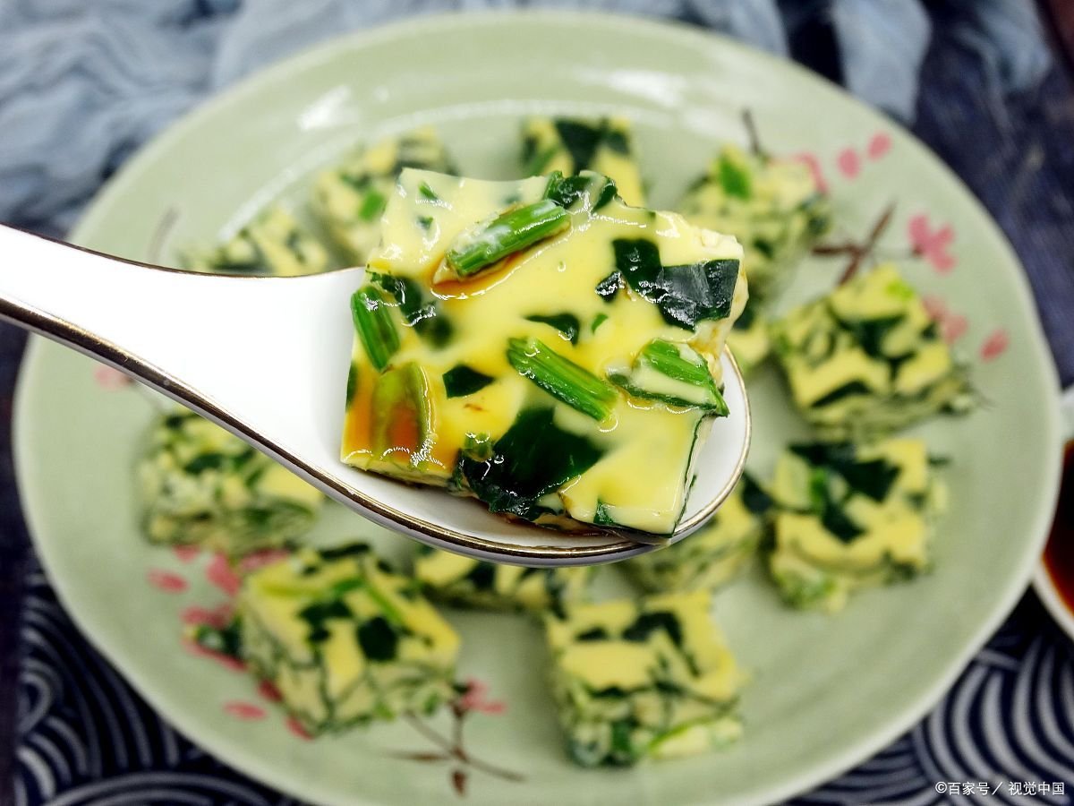 吃蔬菜可以补充人体必需的铁元素，菠菜和猪肝哪个效果好？