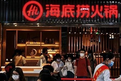 海底捞顾客人均消费超110元，为何如今海底捞的消费越来越高？