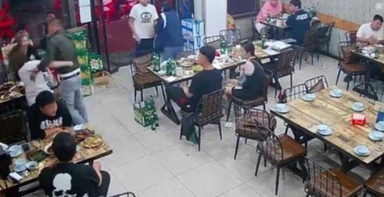 唐山警方接到报案后3个多小时才到现场,派出所和报警人对此作何回应?