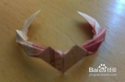 怎样才能用纸叠出戒指