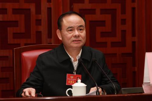 苏志佳的人物简历