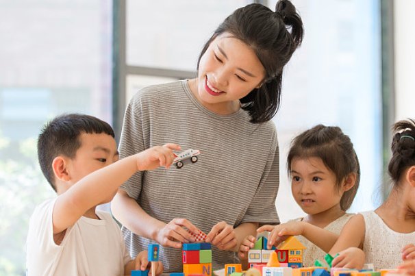 瓜棚破小雪小丹的处主要讲了什么