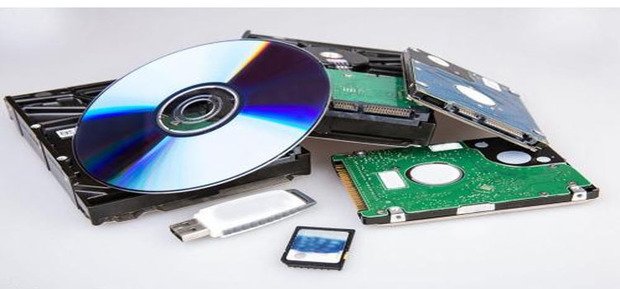 电脑主机的风扇线该怎么接