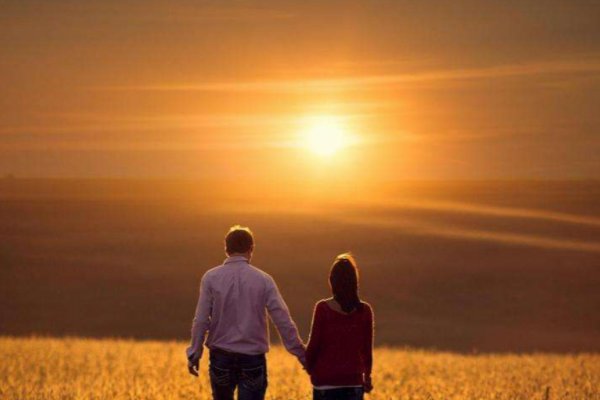 你头发乱了喔这句话什么意思