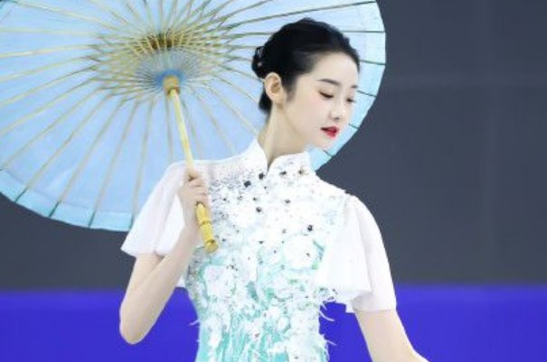 《超新星运动会》张艺凡绝美中国风冰舞，究竟有多绝？