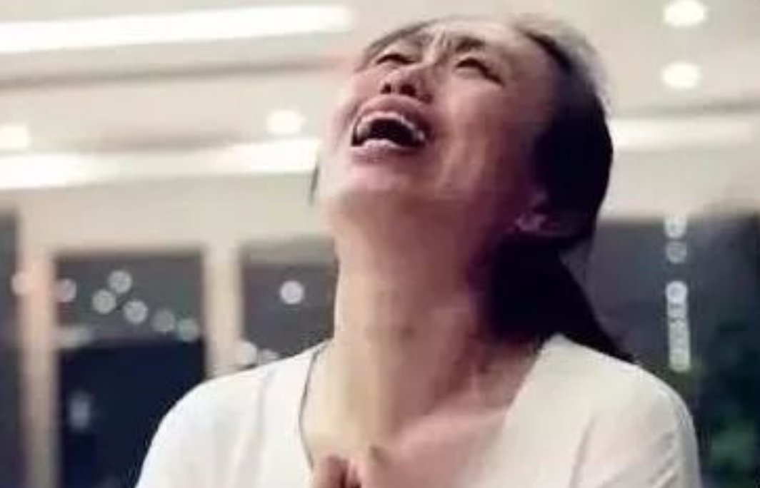 江歌遇害5年后，躲在门后苟活下来的刘鑫，如今怎么样了？