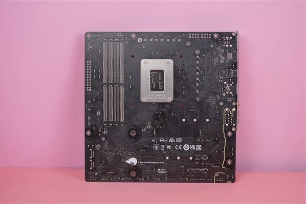 微星主板好吗？