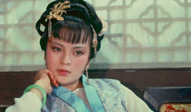 《红楼梦》中，贾家四姐妹的名字分别是什么？