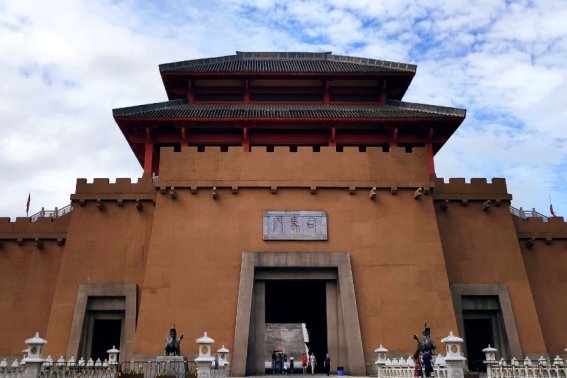 深宫是什么意思