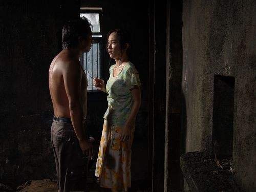 被低估的恐怖国产悬疑片，电影《迷城》讲的是什么？