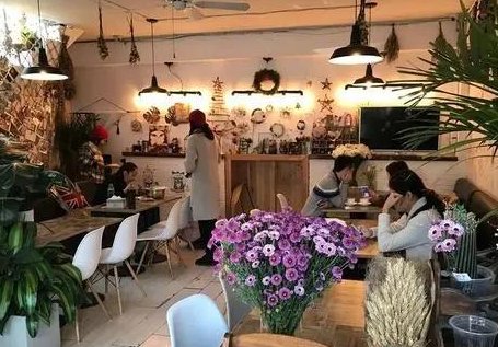 谁给介绍下“自拍馆”是怎样的?