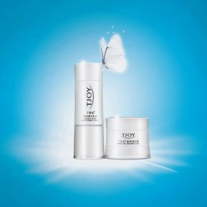 暗日明晶的作品设定