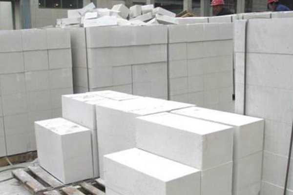 加气块砖多少钱一块？多少天一平方？