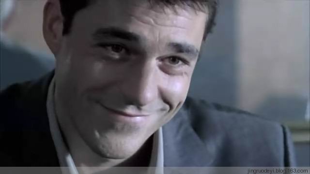 爱上验尸官的影片简介