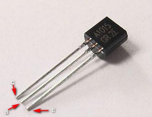 请问A1015的作用是什么呢？