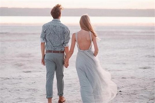 前妻想和我复婚，我该怎么办？