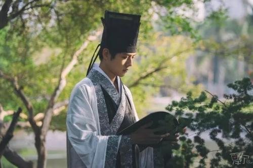 公子华是秦惠文王最倚重的公子，为什么不封他为太子？