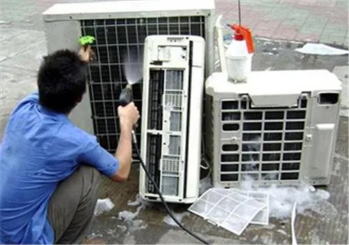 清洗空调设备的方法 空调保养后的好处