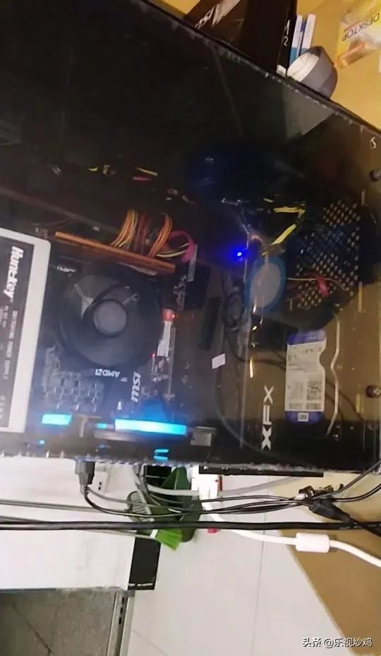 四千元配一台电脑真的可以吃到鸡吗？