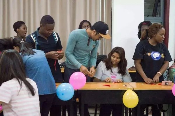 武汉大学为什么会一次性清退92名留学生？