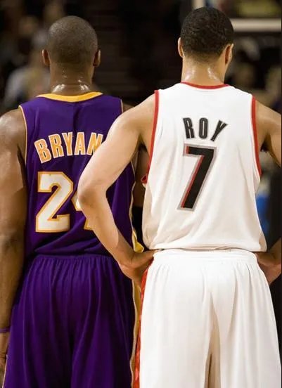 黄曼巴罗伊当年是多强的存在？