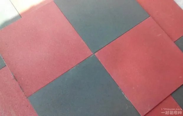 橡胶地垫施工注意事项及铺装方法？