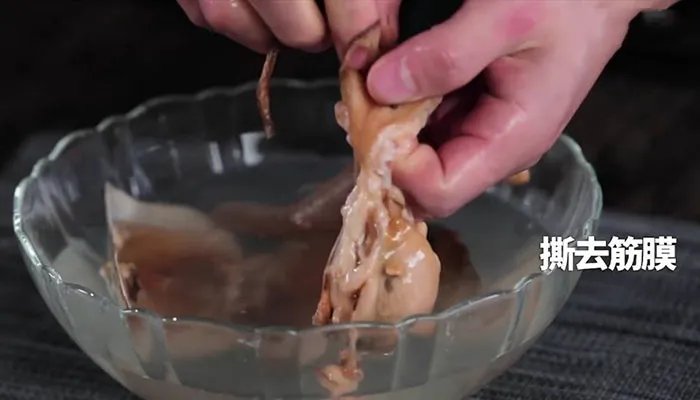 清蒸象拔蚌怎么做 清蒸象拔蚌的做法