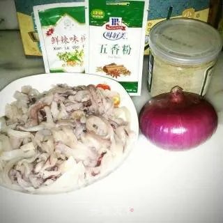 洋葱炒墨鱼（乌贼鱼）