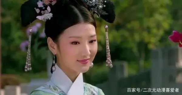 两人同时被《甄嬛传》捧红，毛晓彤火的一塌糊涂，为何崔漫莉无戏可拍？