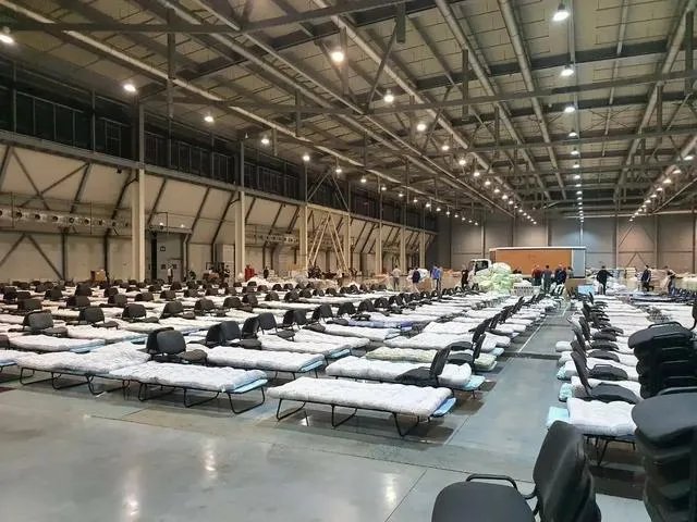 对于俄罗斯现在疫情快速增长大家怎么看？