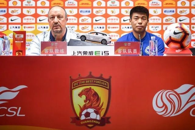 记者：恒大已对一方左后卫李帅进行报价，亚冠能吸引球员加盟！这是双赢选择吗？