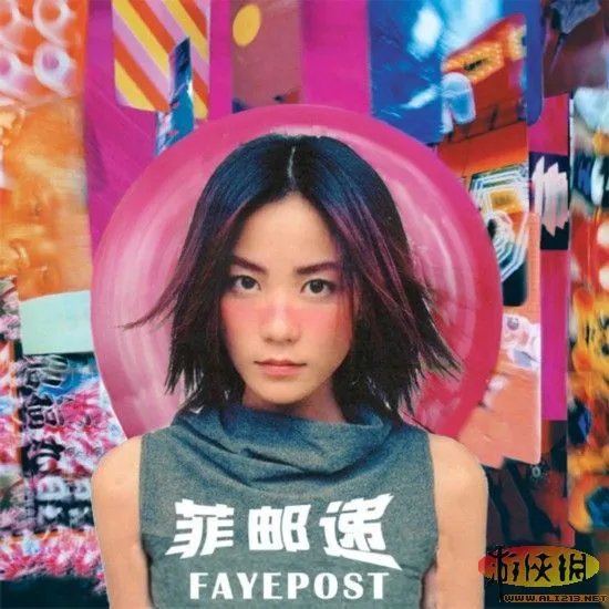 王菲躲赵薇豪宅念经 盘点天后令人难忘的美图